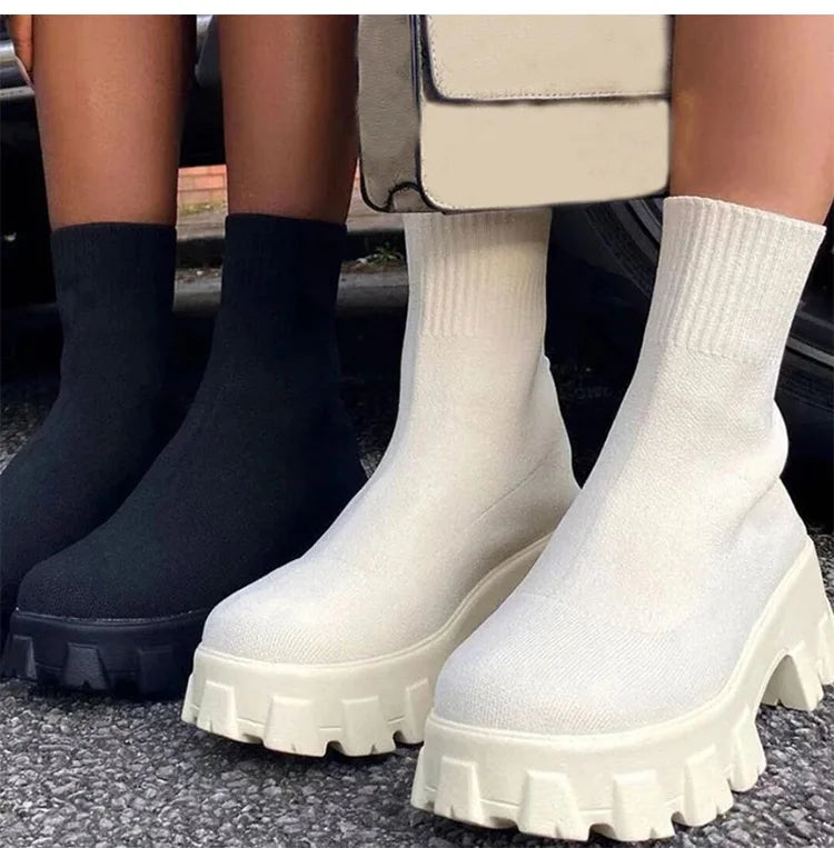 מגפי גרב בעיצוב פלטפורמה - קורי