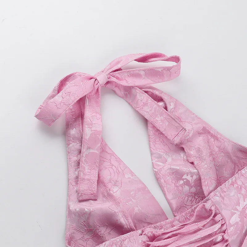 שמלת מיני רקמת איורי פרחים בגזרת A בעיטור פפיון בגב בעיצוב קשירה בגב להצמדה במותן וקשירה בצוואר - Pearl