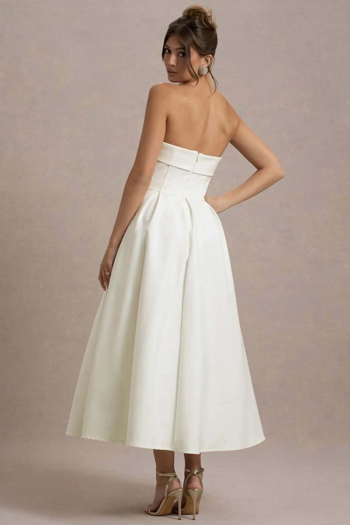 שמלת מידי סטרפלס אלגנטית - סנדרה