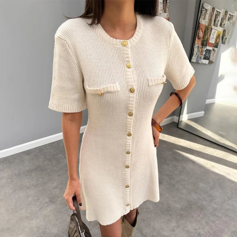 שמלת מיני סרוגה בעיטור כפתורים - Mary