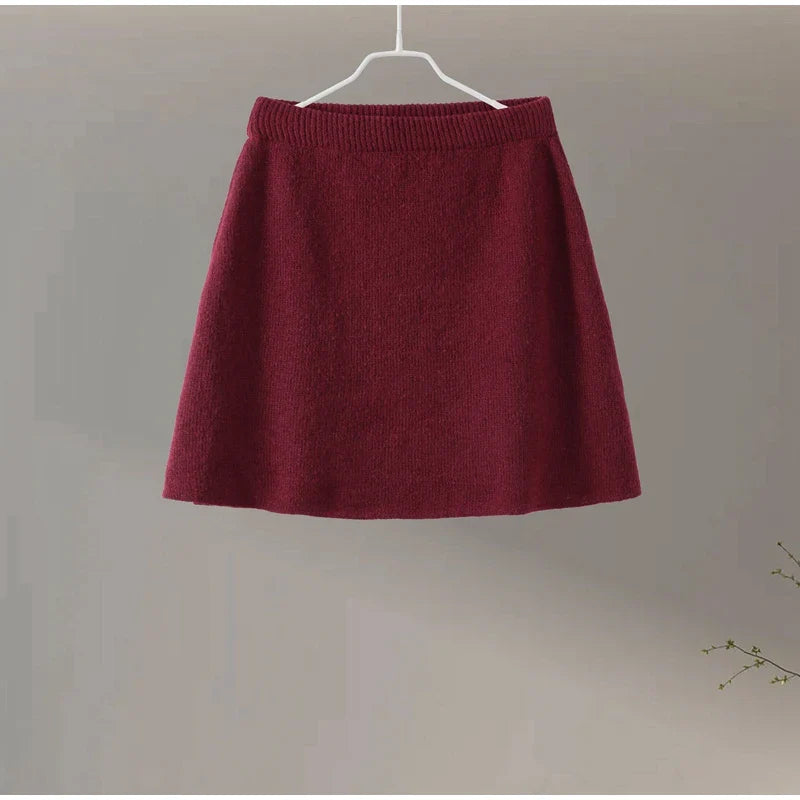 סט שני חלקים סרוג חולצת אובר סייז וחצאית מיני - יעלה