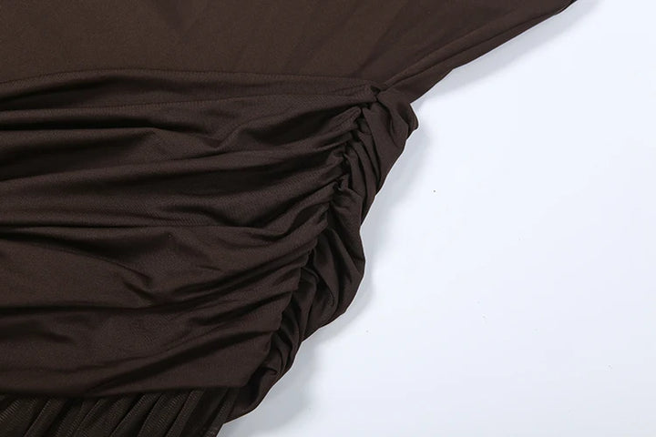 Open-back collar maxi dress with pleats and slit design - Bianca