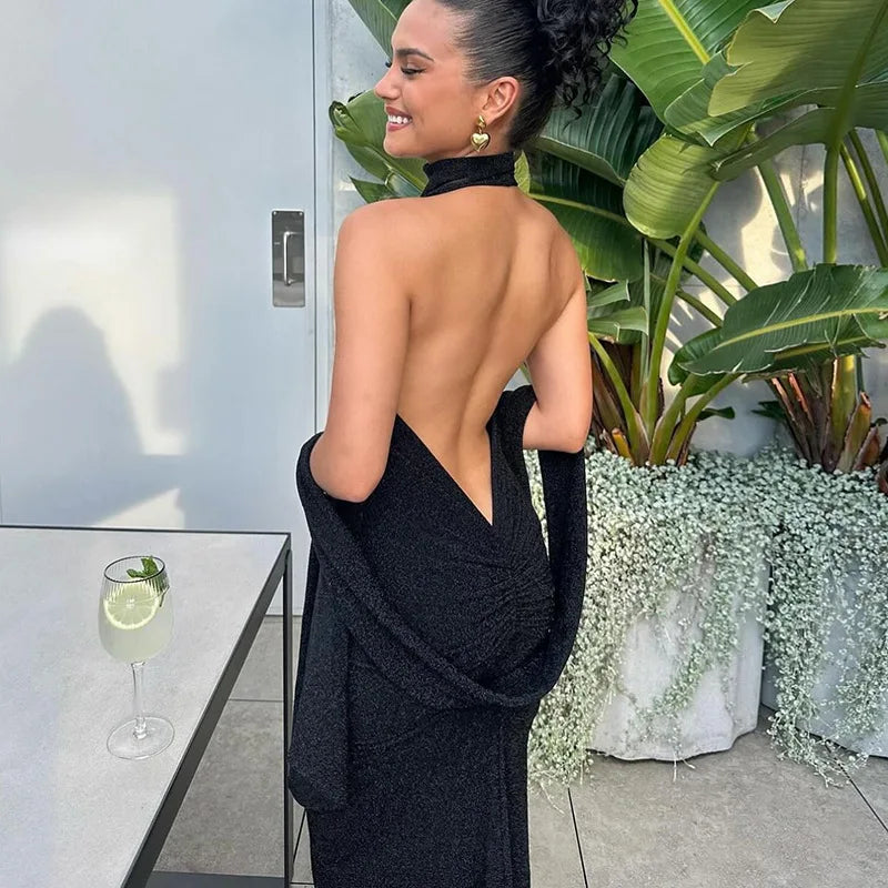 שמלת מקסי נצנצים צמודה בגזרת גולף גב פתוח בעיטור צעיף תואם - מילגרוס