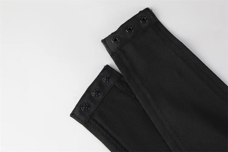 בגד גוף בעיצוב פתחים בד מחטב - Logan