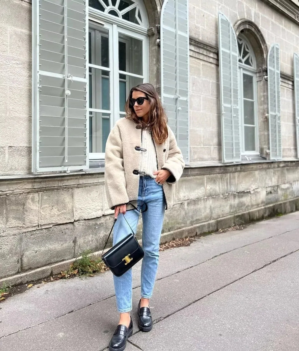 מעיל צמר פרווה סגירת כפתורים בעיצוב וינטג' - יאן