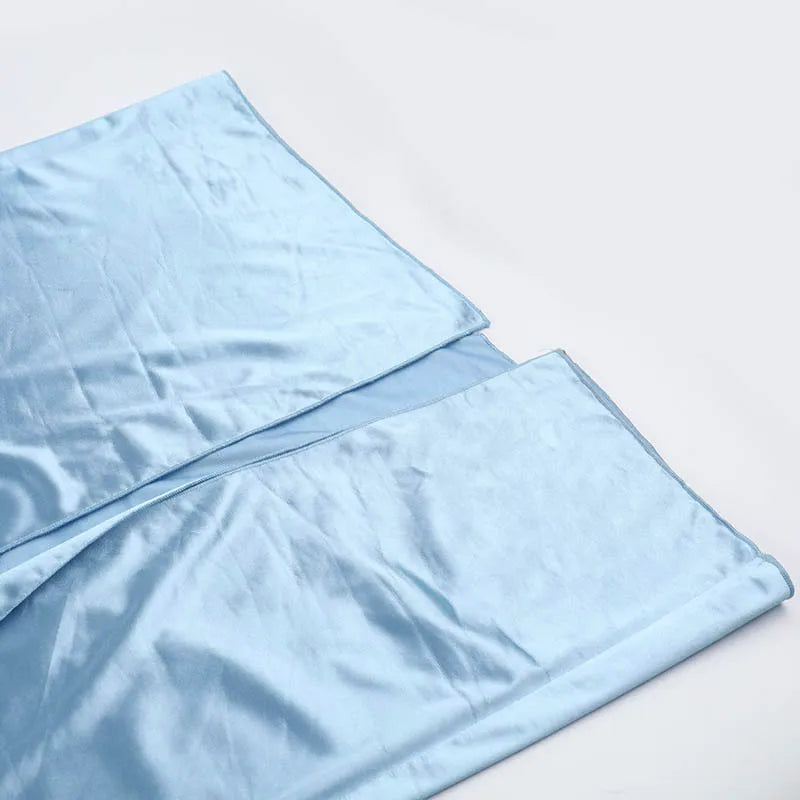 שמלת מקסי סטרפלס סאטן בעיצוב כיווצים ושסע - עמליה