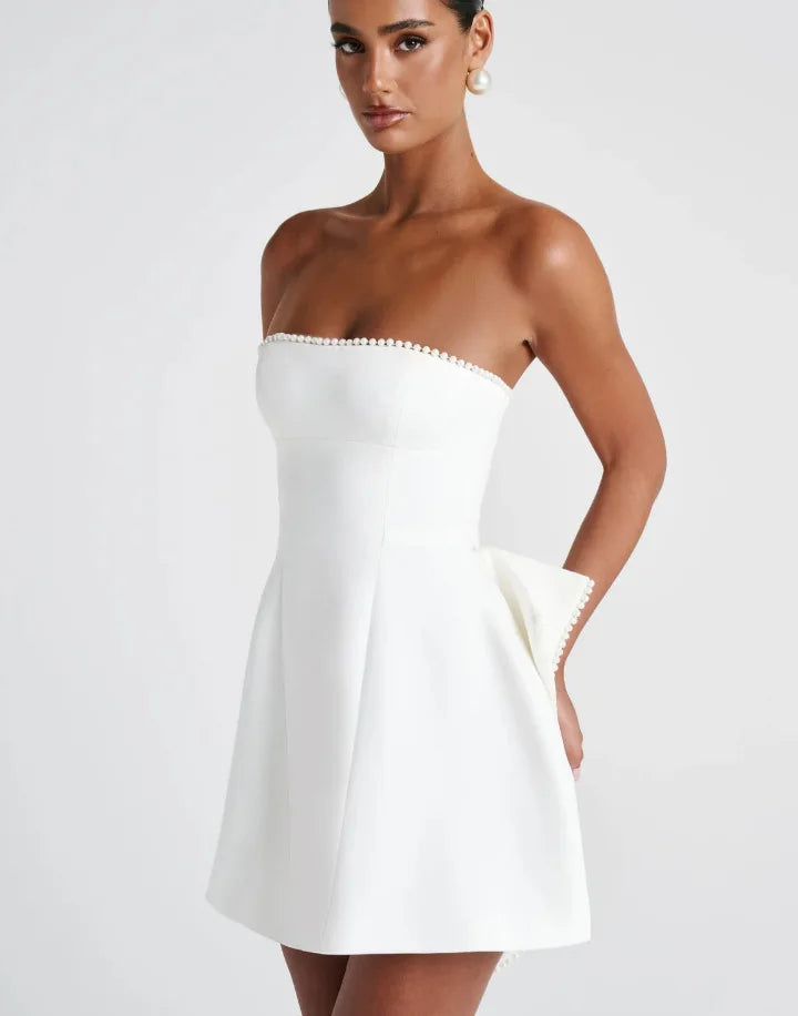 שמלת מיני סטרפלס בעיטור פפיון ופנינים - מארין