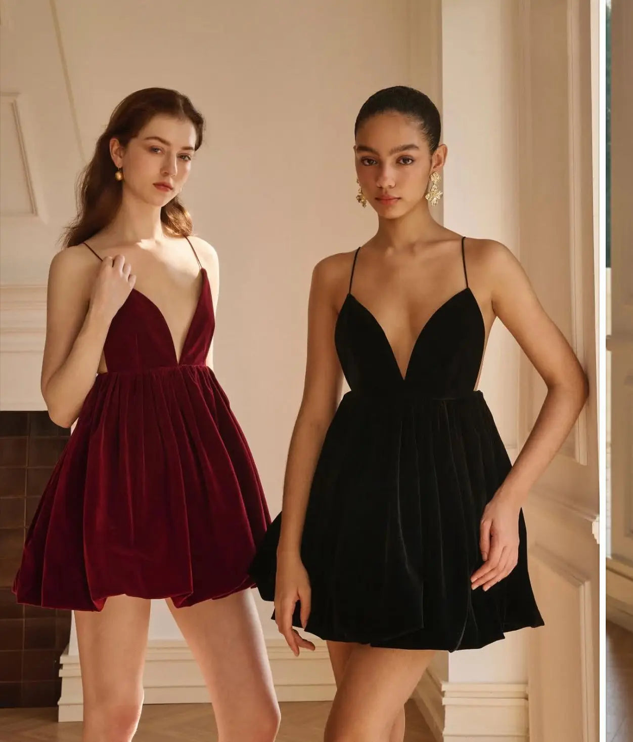 שמלת מיני בלון בד קטיפה גב פתוח - Myla