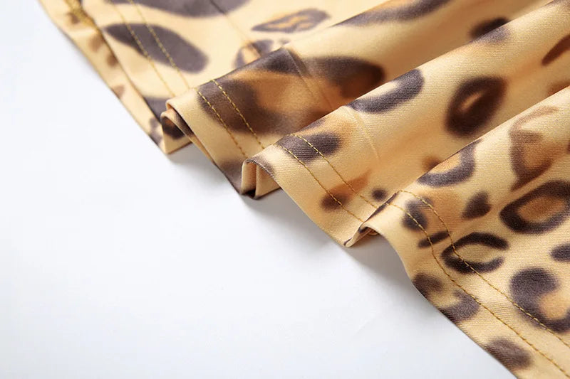 שמלת מקסי מנומרת בעיצוב אסימטרי קשירה בצוואר - רוקסי