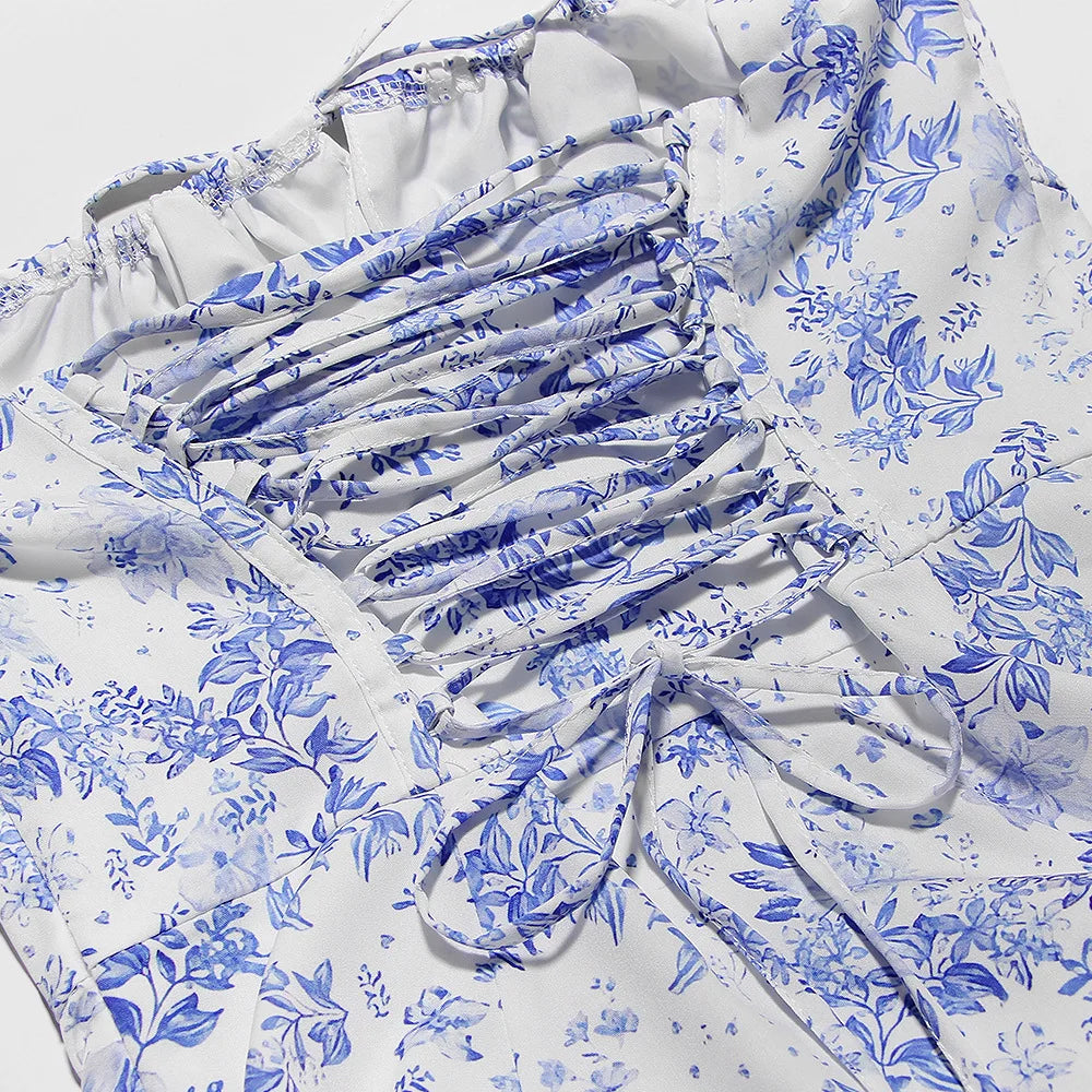 שמלת מידי קיצית בעיצוב כפרי בעיטור שסע - אנג'ליקה