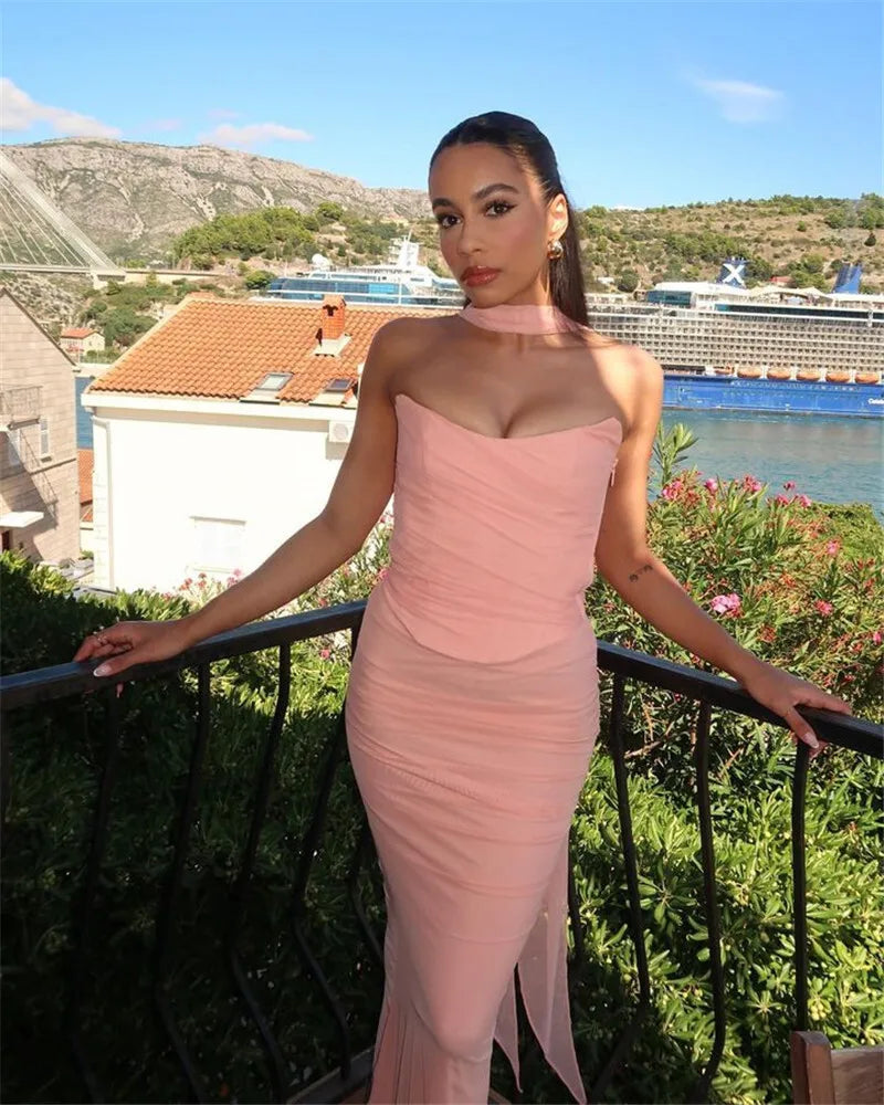 סט שני חלקים טופ סטרפלס וחצאית מקסי בעיטור צעיף תואם - פרנסיה