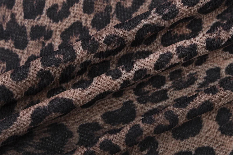 שמלת מקסי מנומרת שקופה בעיצוב בגד גוף - סשה