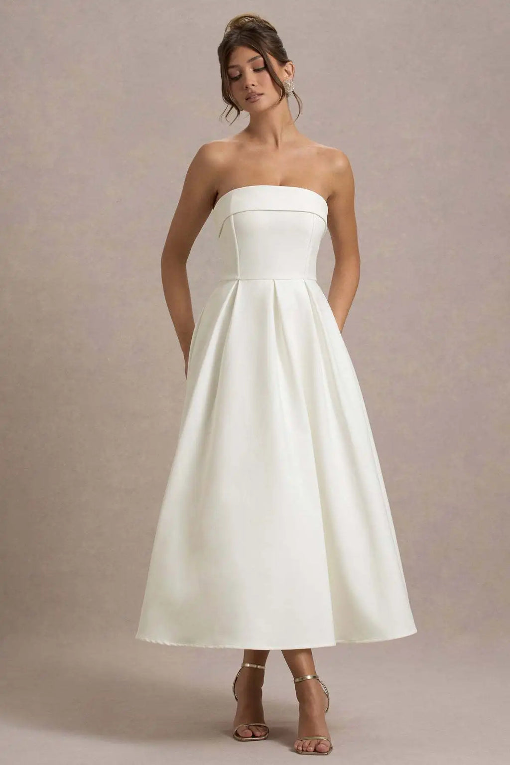 שמלת מידי סטרפלס אלגנטית - סנדרה