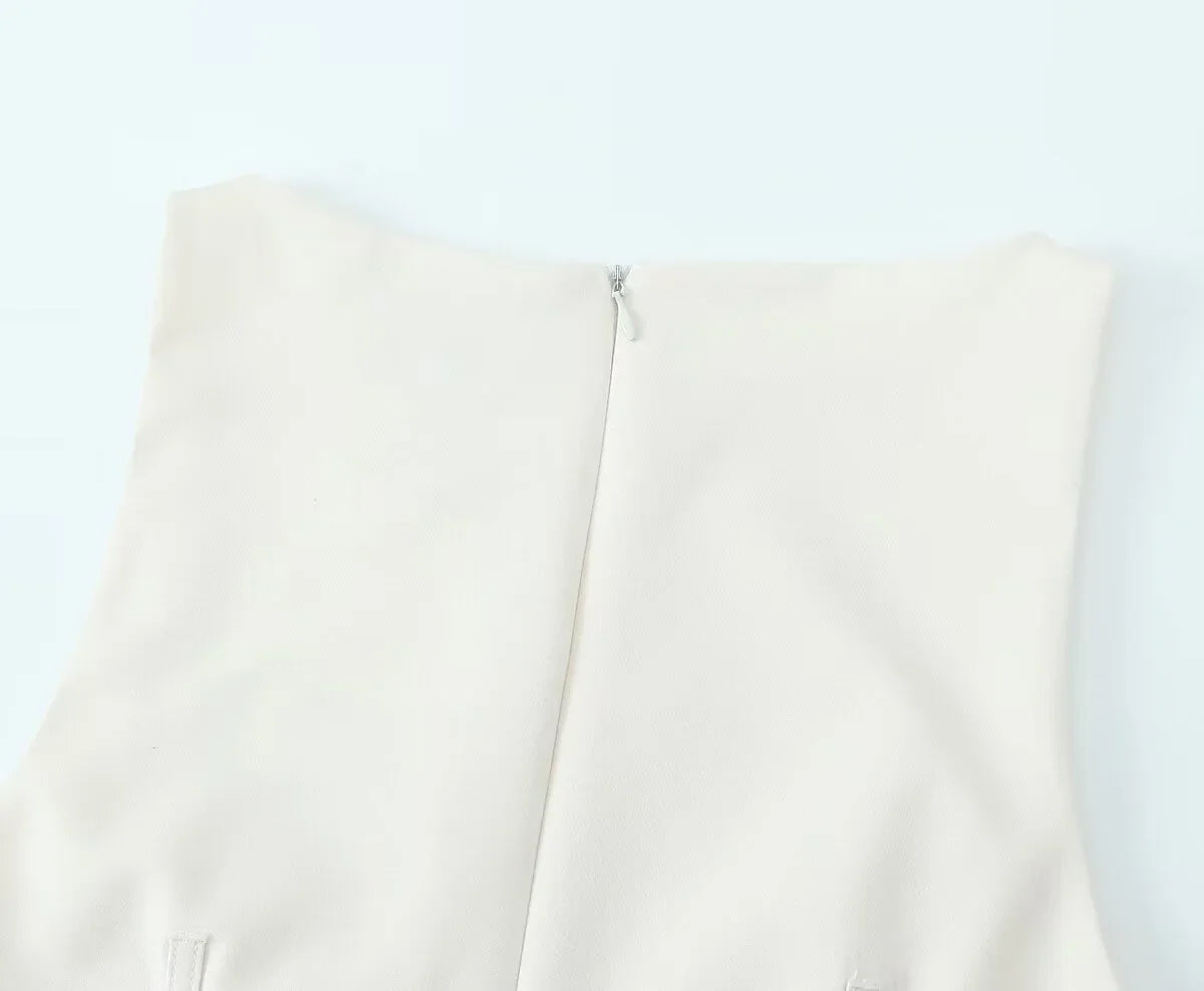 שמלת מיני מחויטת בשילוב חגורה תואמת  - סרינה