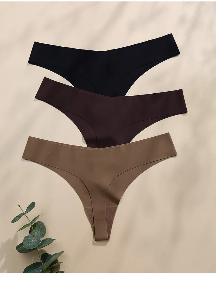 סט הלבשה תחתונה ללא תפר גוזייה ותחתון חוטיני  -  Norah