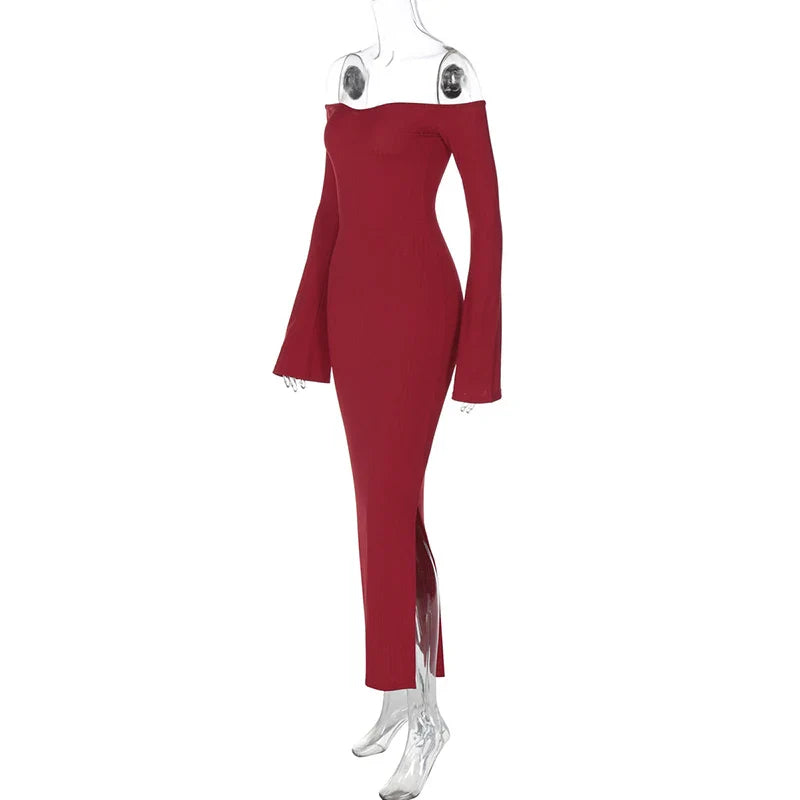 שמלת מקסי סרוגה כתפיים חשופות שרוולי פעמון בעיטור שסע קטן - ניב