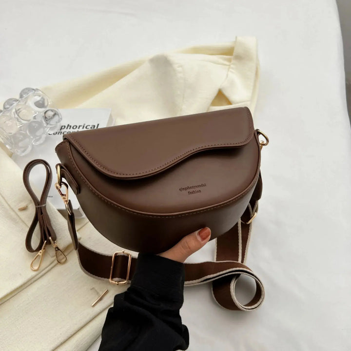 Faux leather bag with thick strap