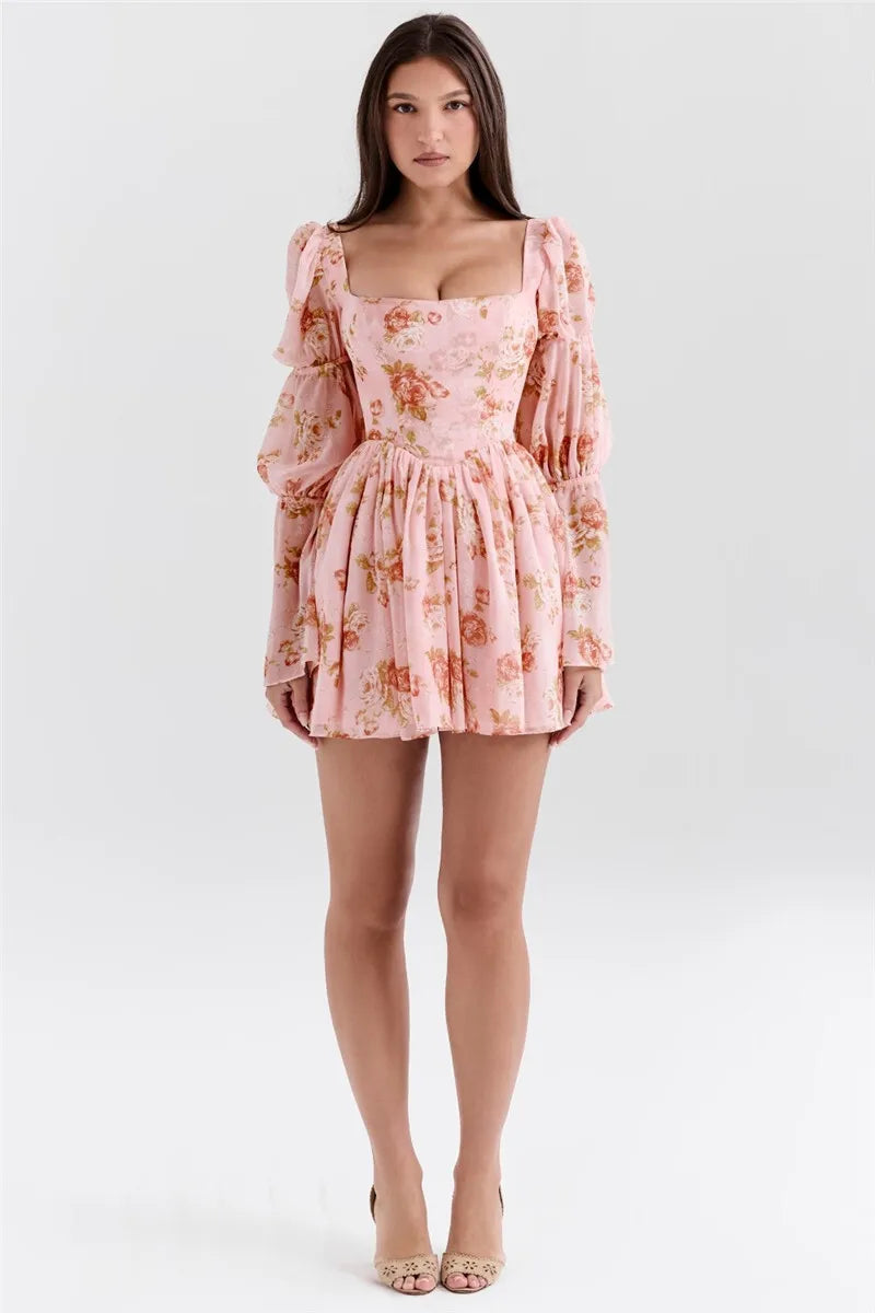 שמלת מיני שיפון פרחונית בגזרת A שרוולי פעמון - פלורנסיה