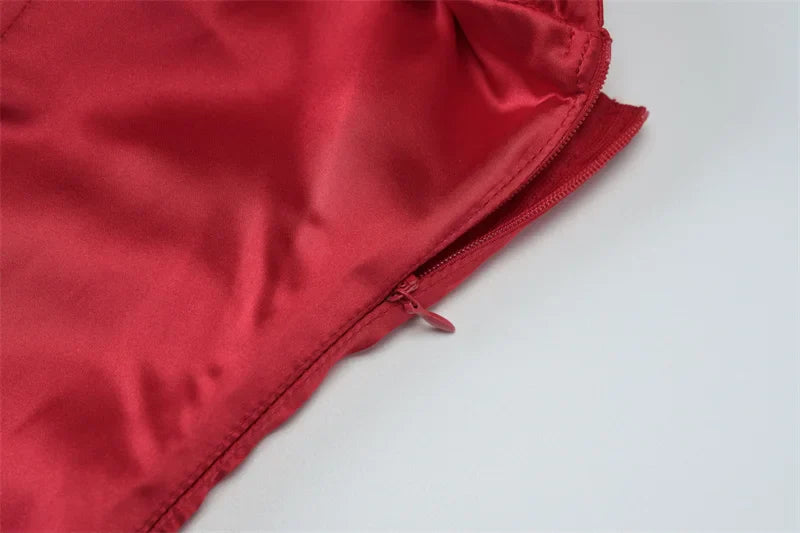 שמלת מקסי סטרפלס בעיצוב קיפולים - נסיה