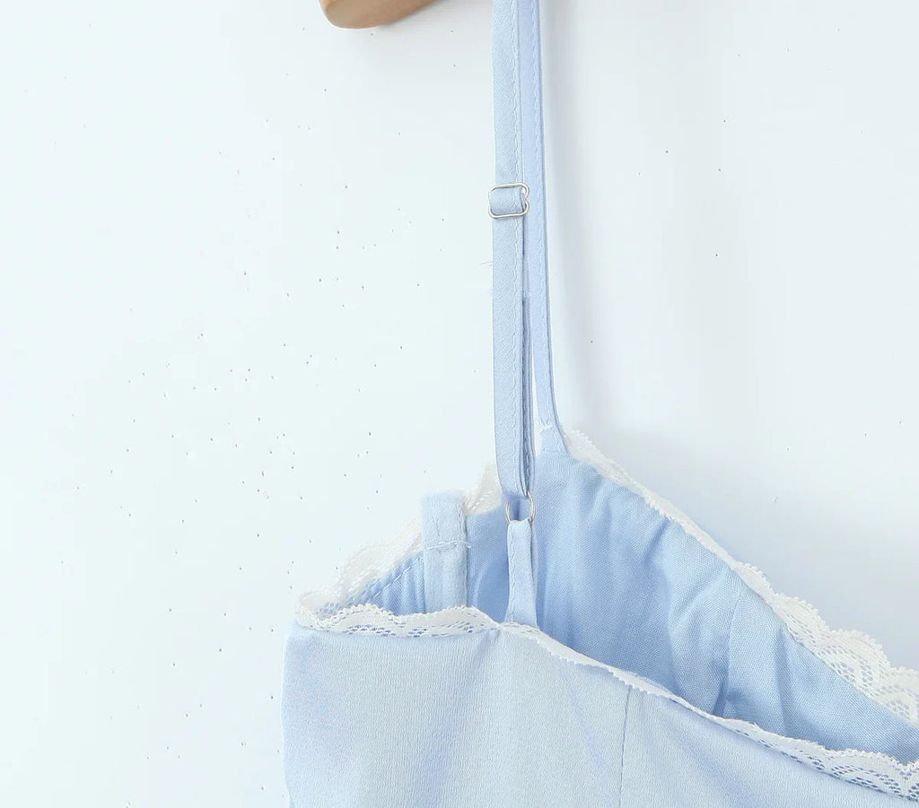 שמלת מיני סאטן בגזרת A בעיטור טול - Julissa