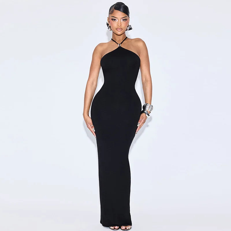 שמלת מקסי קולר גב פתוח בעיטור אבזם - שאנל