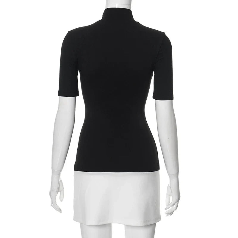 שמלת מיני גולף בעיצוב מחויט - Margaret