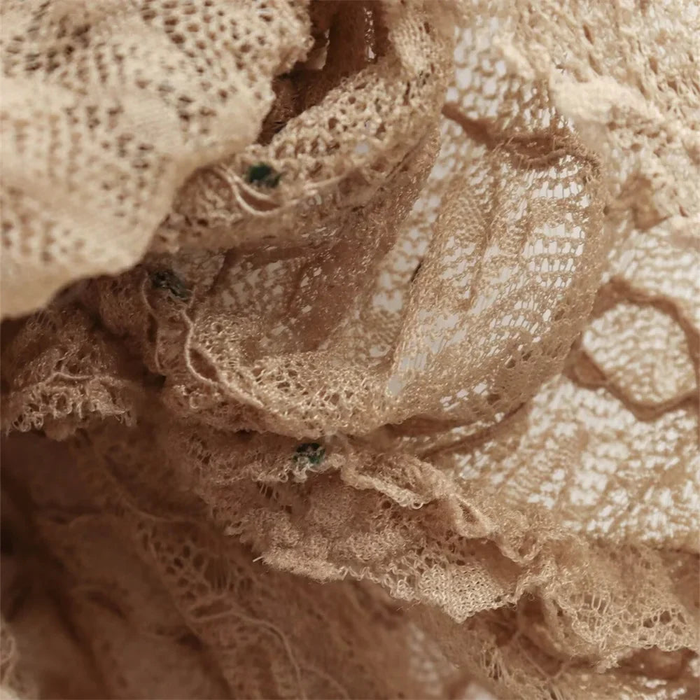 סט שני חלקים טופ כתפייה אחת וחצאית מידי בעיצוב קפלים תחרה בעיטור זרקונים - MELLISA