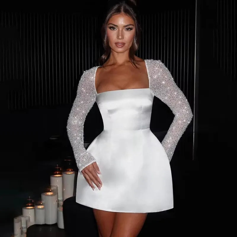 שמלת מיני סאטן בעיצוב שרוולי רשת בעיטור נצנצים - Amara