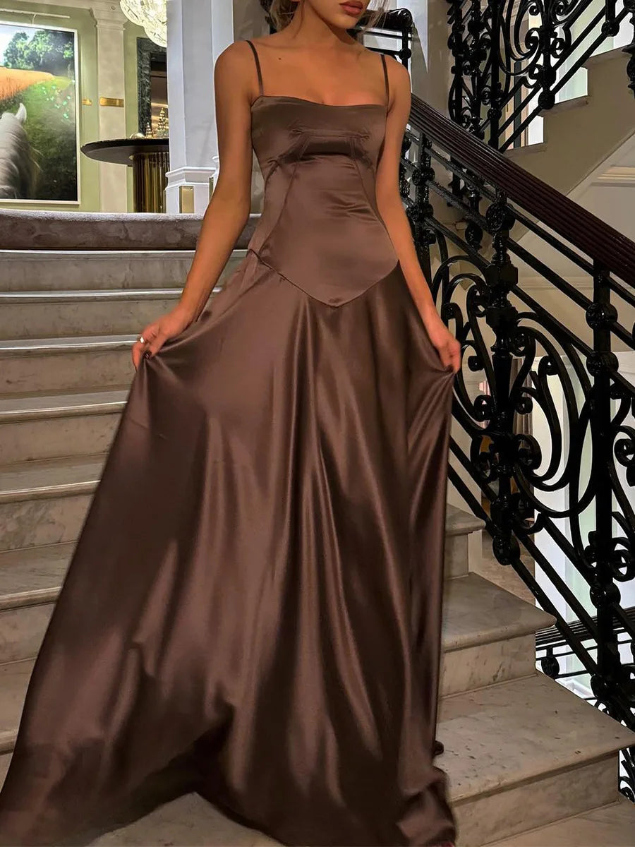 שמלת מקסי סאטן קשירה בגב להצמדה במותן - Lilia