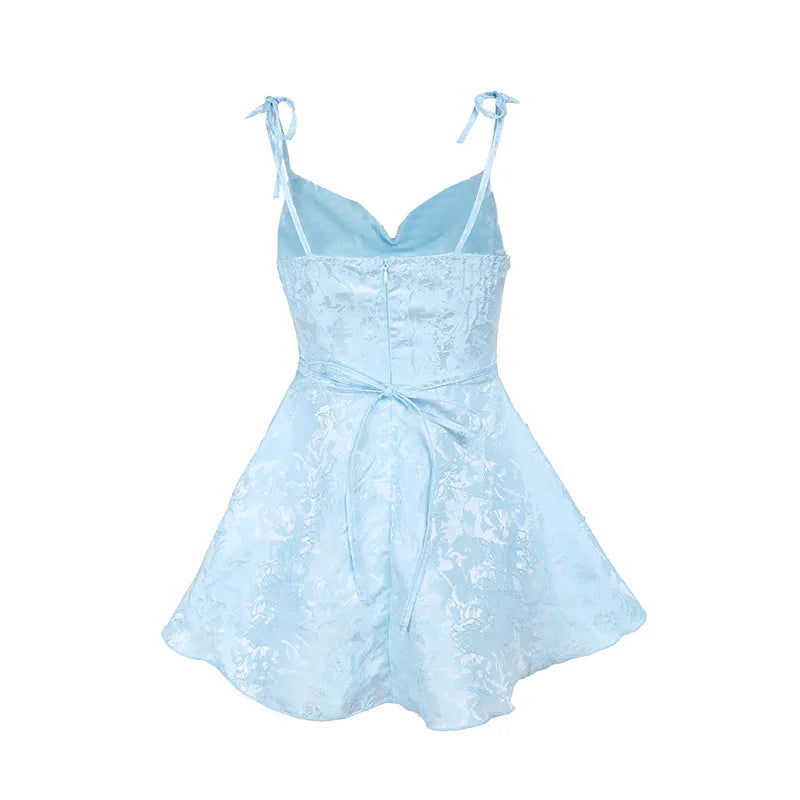 שמלת מיני בגזרת A קשירה בכתפיות בעיטור רקמת איורי פרחים - Marisol