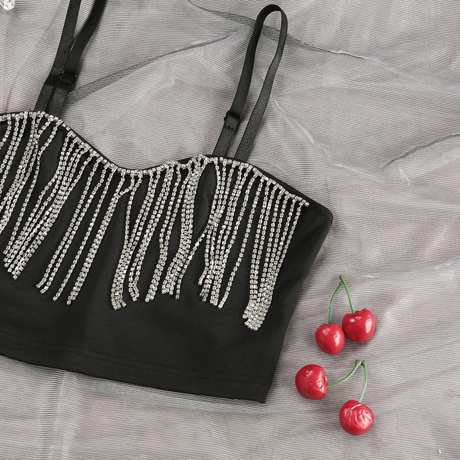 טופ בעיטור פרזנזים זרקונים מנצנצים- Logan