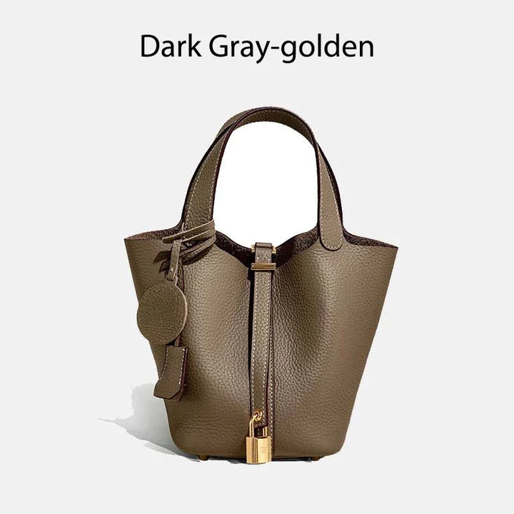 Leather bag with classic design