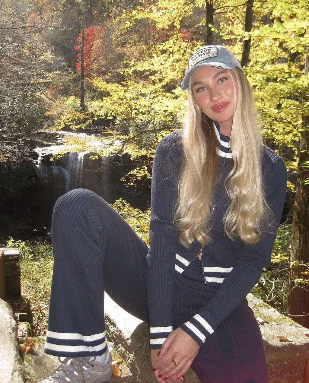 חליפת סריג שני חלקים - נויה