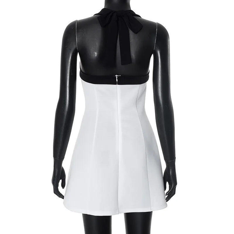 שמלת מיני אלגנטית קשירה בצוואר גב פתוח - אנה אל