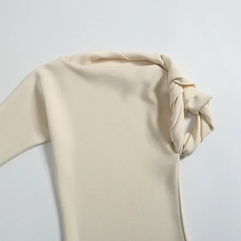 שמלת מיני צמודה בעיצוב שרוול מגולגל  - KIKI