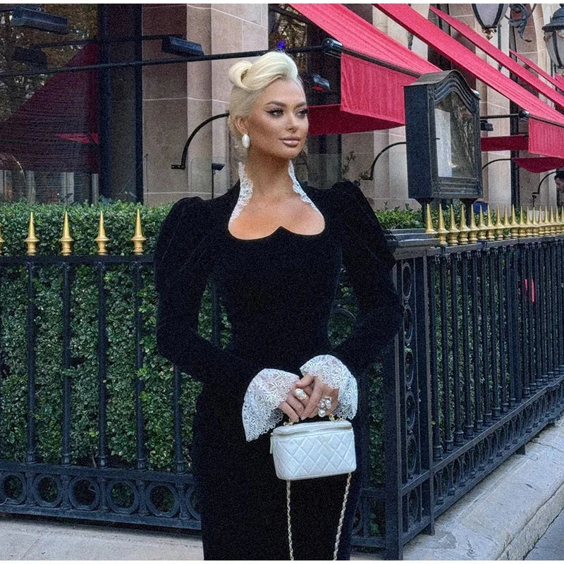 שמלת מקסי קטיפה בעיטור תחרה  - Saylor