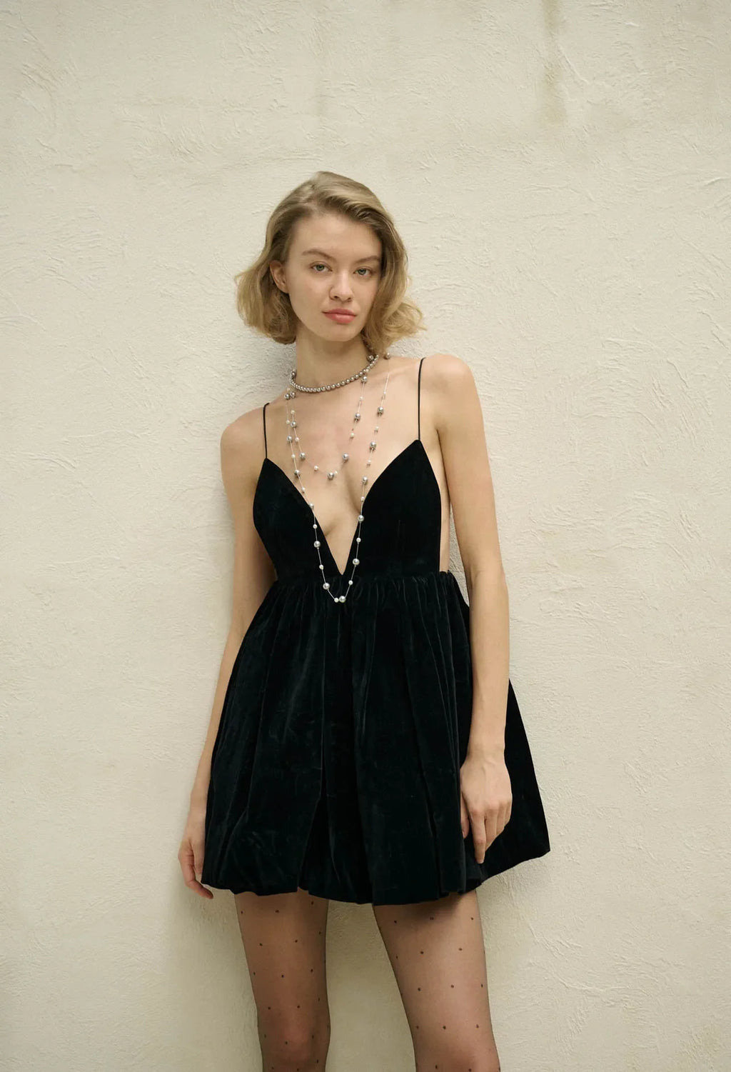 שמלת מיני בלון בד קטיפה גב פתוח - Myla