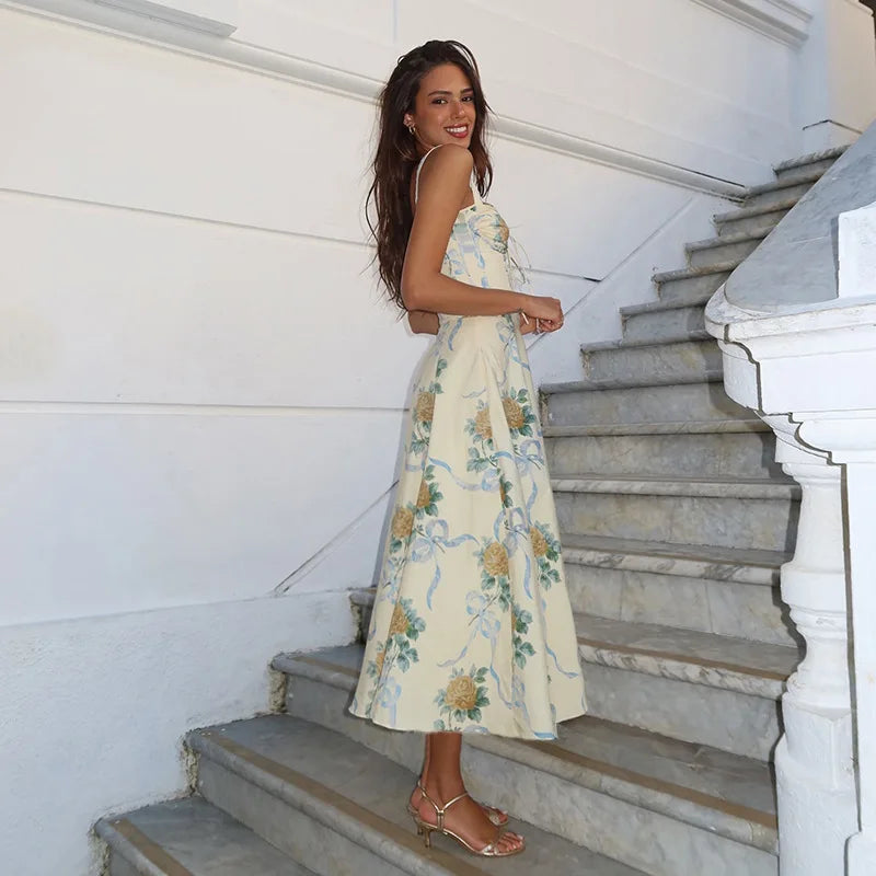 שמלת מידי אלגנטית בהדפס פרחוני בגזרת A - פלוריין