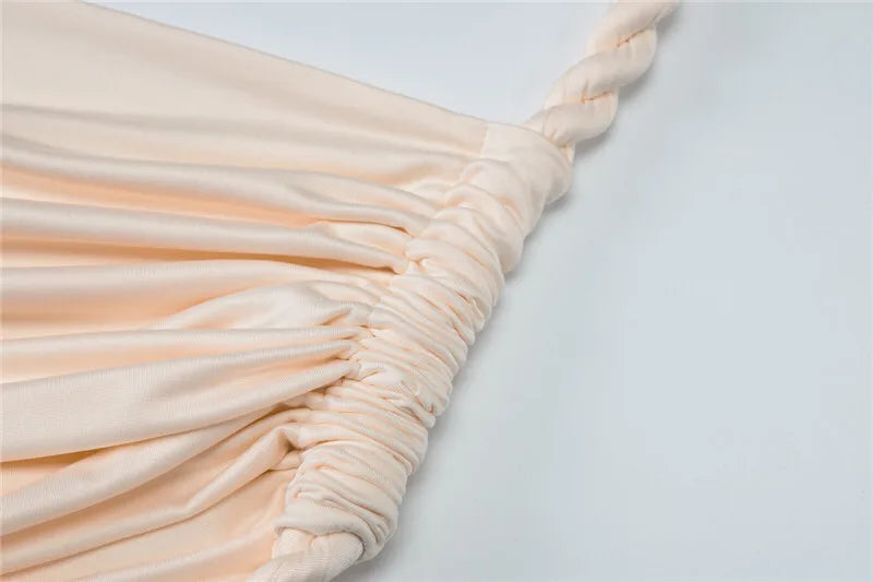 שמלת מקסי כתפייה אחת בעיצוב פתח ושסע בעיטור צמה - פנמה