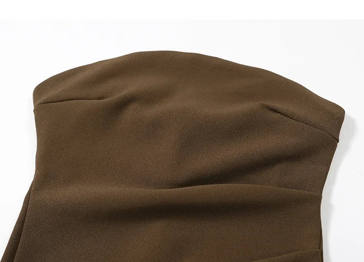 שמלת מידי סטרפלס אלגנטית בעיטור שסע - קורל