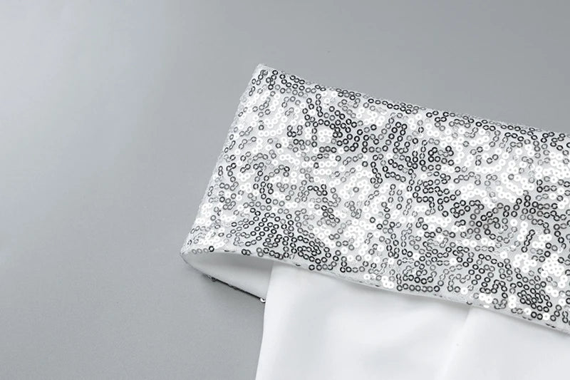 שמלת מיני בגזרת A כתפיים חשופות בעיטור פאייטים - לוריאן