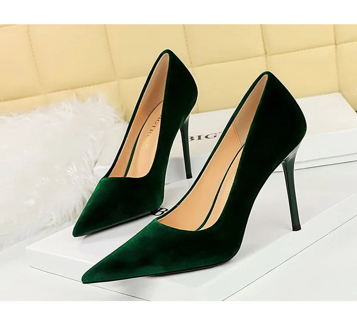 Pointed velvet fabric high heel shoes - Lunar