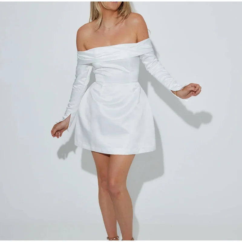 שמלת מיני בגזרת A כתפיים חשופות - מירנדה