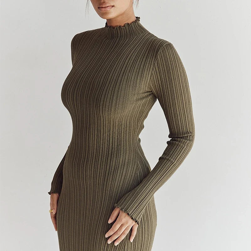 שמלת מקסי בד קרפ - נוי