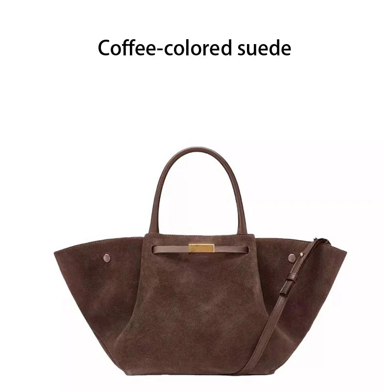 Leather / suede bag with classic design