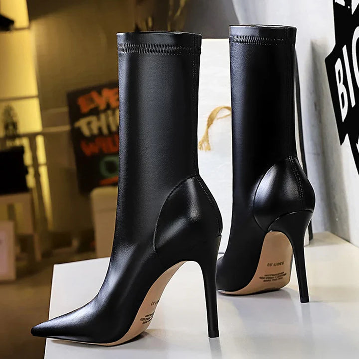 Faux leather heeled boots with warm fur lining - DORI