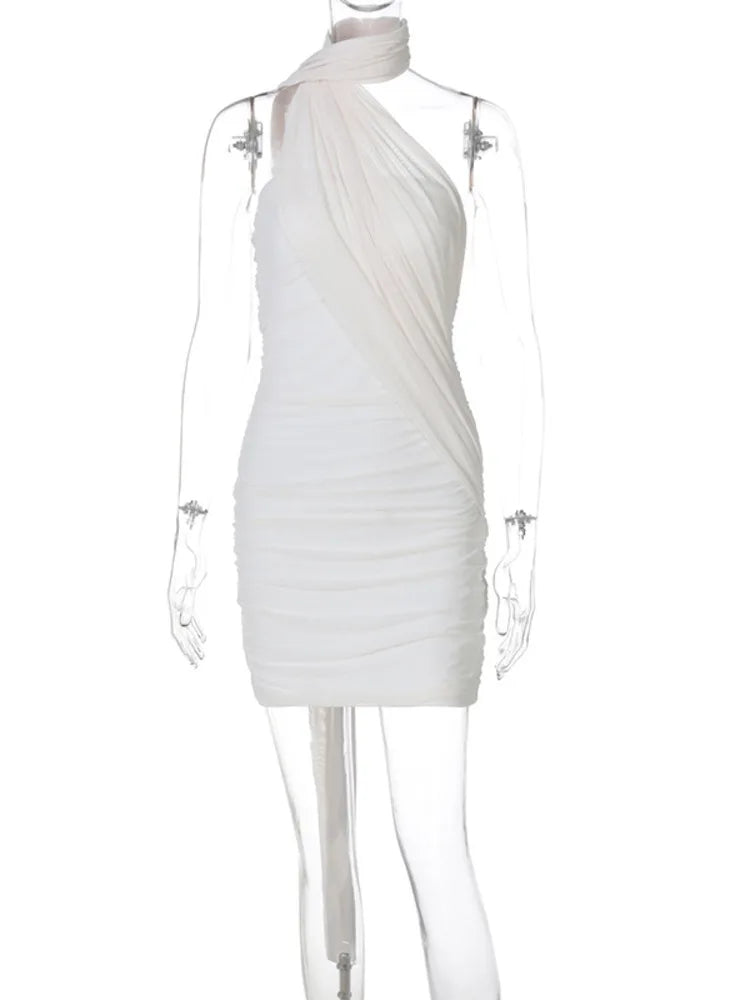 שמלת מיני בעיצוב קיפולים בעיטור צעיף - קאלה