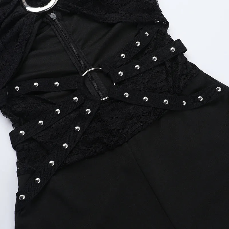 אוברול ארוך בעיצוב פתח וכתפיים חשופות בעיטור תחרה ניטים - קרוליין