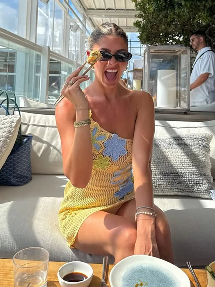 שמלת חוף רשת סרוגה / סט חוף שני חלקים טופ וחצאית מקסי רשת סרוגה בעיטור אפליקציות פרחים - סאנשיין