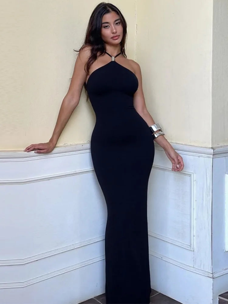 שמלת מקסי קולר גב פתוח בעיטור אבזם - שאנל